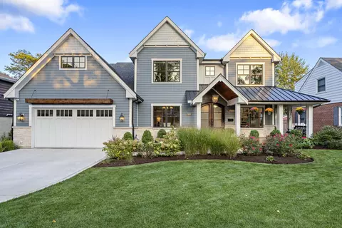 331 Nora Ave, Glenview, IL 60025