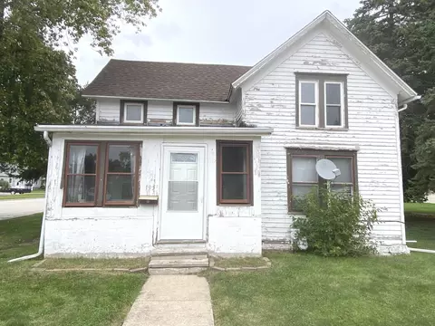 195 W 2nd St, Manteno, IL 60950