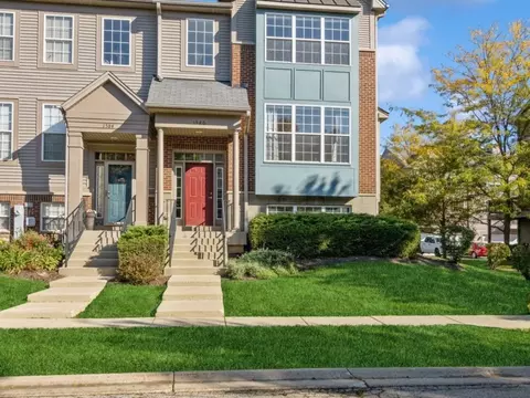 1580 Station Park Dr, Grayslake, IL 60030