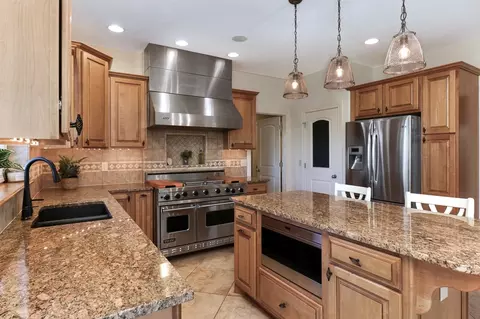 300 Northridge Estate Cc Ct, Normal, IL 61761 photo 21