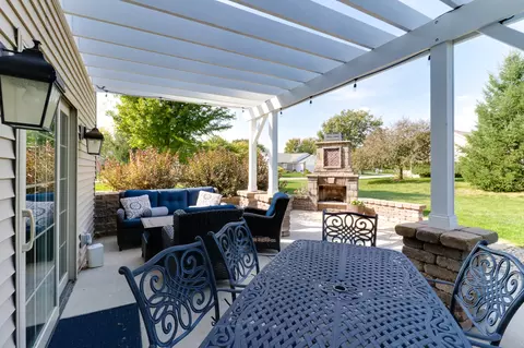 300 Northridge Estate Cc Ct, Normal, IL 61761 photo 55