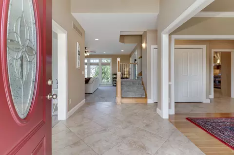 300 Northridge Estate Cc Ct, Normal, IL 61761 photo 3