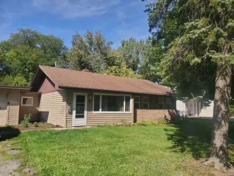 128 Delcy Dr, Dekalb, IL 60115