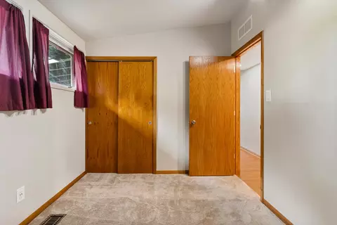 6 Meadow Ct, Champaign, IL 61821 photo 19
