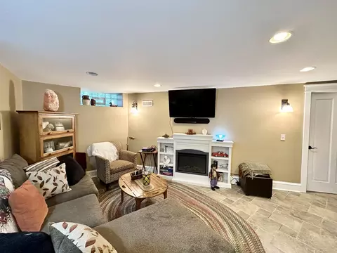 287 Vincent Pl, Elgin, IL 60123 photo 49