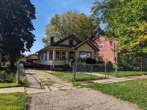 1418 Green St, Rockford, IL 61102