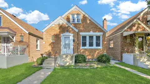 3734 W 69th Pl, Chicago, IL 60629