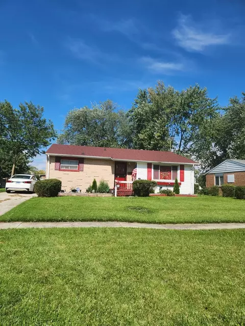 516 Hickok Ave, University Park, IL 60484