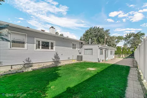 8121 S 78th Ave, Bridgeview, IL 60455 photo 23