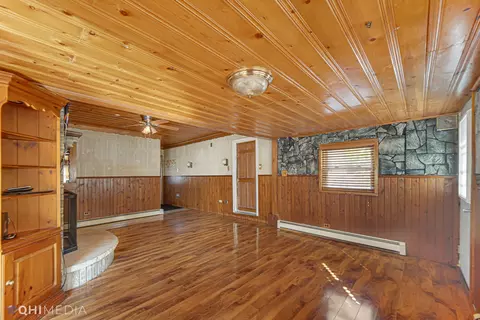8121 S 78th Ave, Bridgeview, IL 60455 photo 5