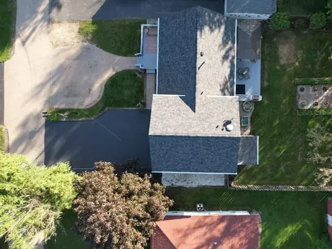 2513 S Scheid Ln, Mchenry, IL 60051 photo 25