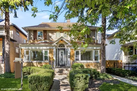 2628 W Windsor Ave, Chicago, IL 60625