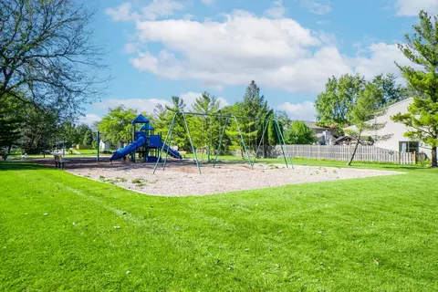 1664 Cumberland Rd, Aurora, IL 60504 photo 30