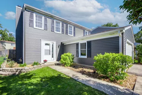 1664 Cumberland Rd, Aurora, IL 60504