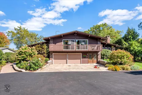 33801 S West River Rd, Wilmington, IL 60481