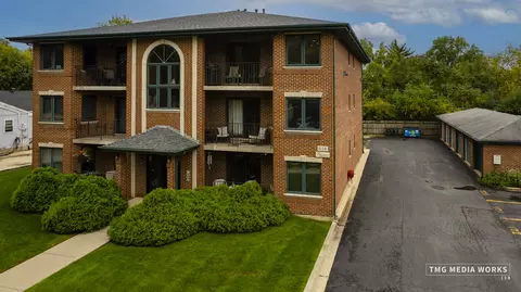 616 E 5th Ave #101, Naperville, IL 60563 photo 30