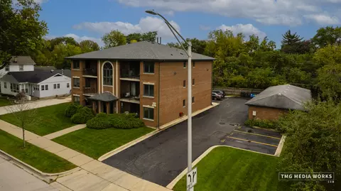 616 E 5th Ave #101, Naperville, IL 60563 photo 31