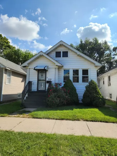 9949 S Parnell Ave, Chicago, IL 60628