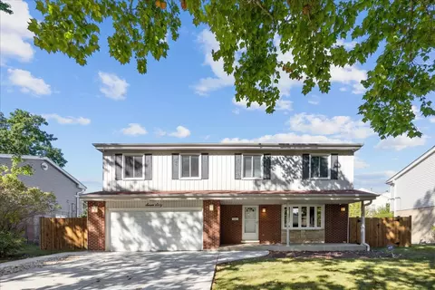 760 S Warrington Rd, Des Plaines, IL 60016