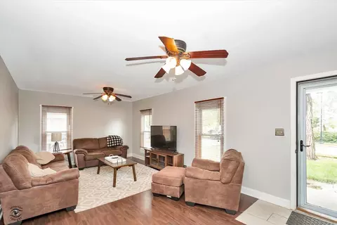 10818 Front St, Mokena, IL 60448 photo 3