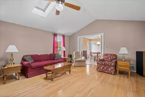 2 S460 Burning Trl, Wheaton, IL 60189 photo 12