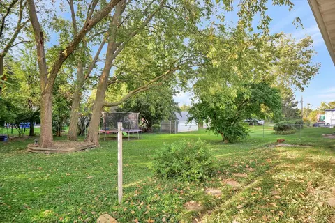210 E Ottawa Rd, Paxton, IL 60957 photo 22
