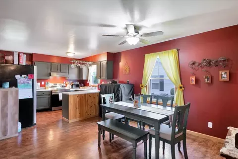 210 E Ottawa Rd, Paxton, IL 60957 photo 8