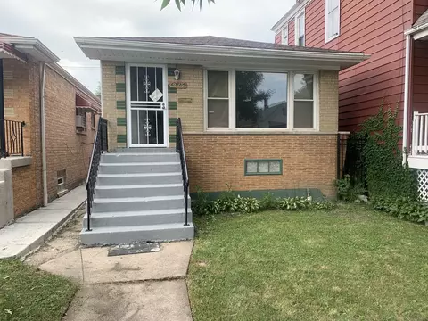 6725 S Bell Ave, Chicago, IL 60636