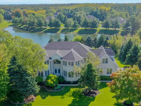 5408 Rita Ave, Crystal Lake, IL 60014