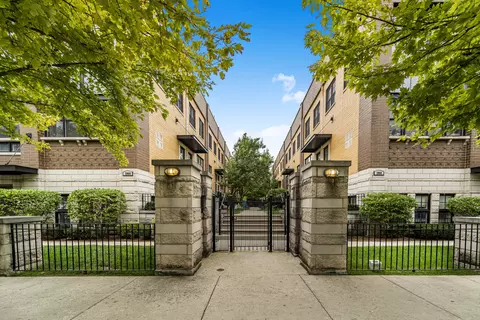 2060 N Stave St #4, Chicago, IL 60647