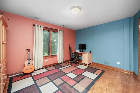 4650 Teonia Woods Dr, Rolling Meadows, IL 60008 photo 37