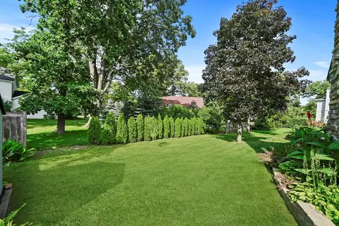 4650 Teonia Woods Dr, Rolling Meadows, IL 60008 photo 48
