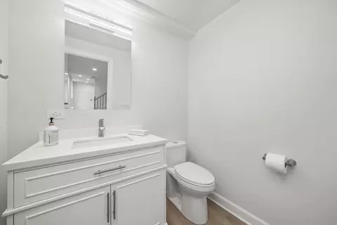 4650 Teonia Woods Dr, Rolling Meadows, IL 60008 photo 42