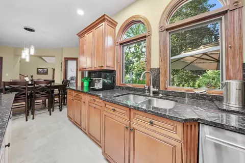 4650 Teonia Woods Dr, Rolling Meadows, IL 60008 photo 10
