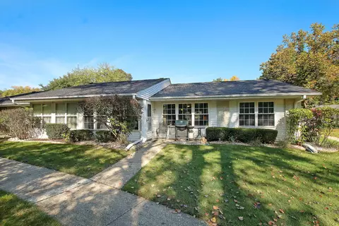 7121 Lexington Ln #0, Fox Lake, IL 60020