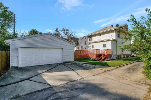 914 S Madison St, Bloomington, IL 61701 photo 31