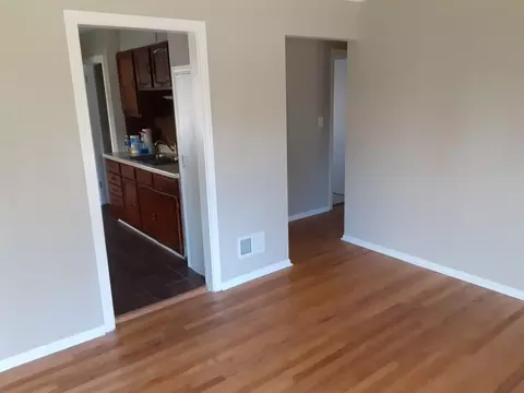 5818 Bohlander Ave, Berkeley, IL 60163 photo 6