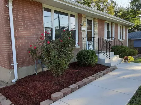 5818 Bohlander Ave, Berkeley, IL 60163 photo 2