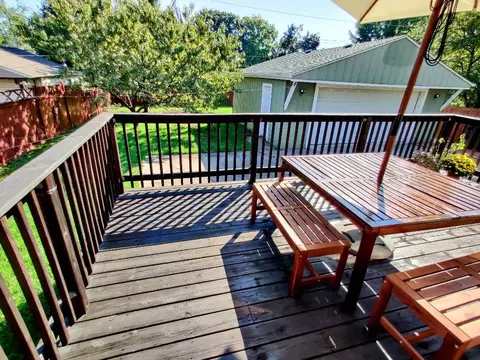 1383 S Wolf Rd, Des Plaines, IL 60018 photo 20