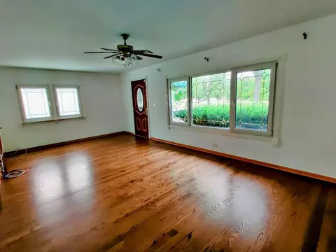 1383 S Wolf Rd, Des Plaines, IL 60018 photo 5