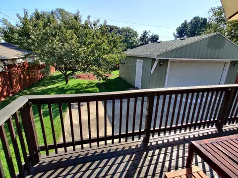 1383 S Wolf Rd, Des Plaines, IL 60018 photo 19