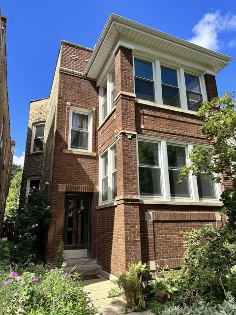 4448 N Sacramento Ave, Chicago, IL 60625