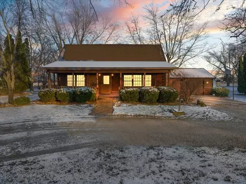 809 N 1st St, Fairbury, IL 61739