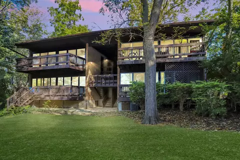 5501 E Lake Dr #1D, Lisle, IL 60532