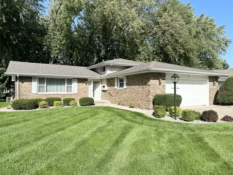 841 S Main Ave, Kankakee, IL 60901