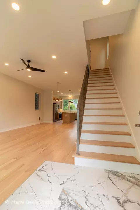 6319 S Champlain Ave, Chicago, IL 60637 photo 5