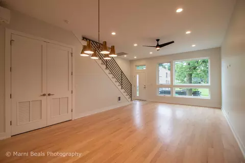 6319 S Champlain Ave, Chicago, IL 60637 photo 6