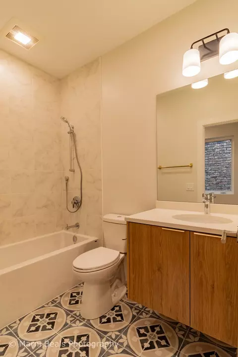 6319 S Champlain Ave, Chicago, IL 60637 photo 15