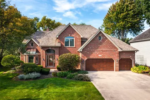 2459 W West Branch Ct, Naperville, IL 60565