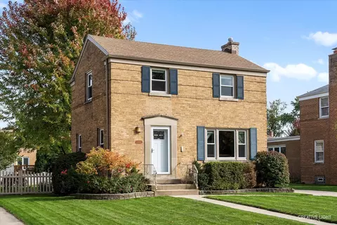 2209 Kensington Ave, Westchester, IL 60154